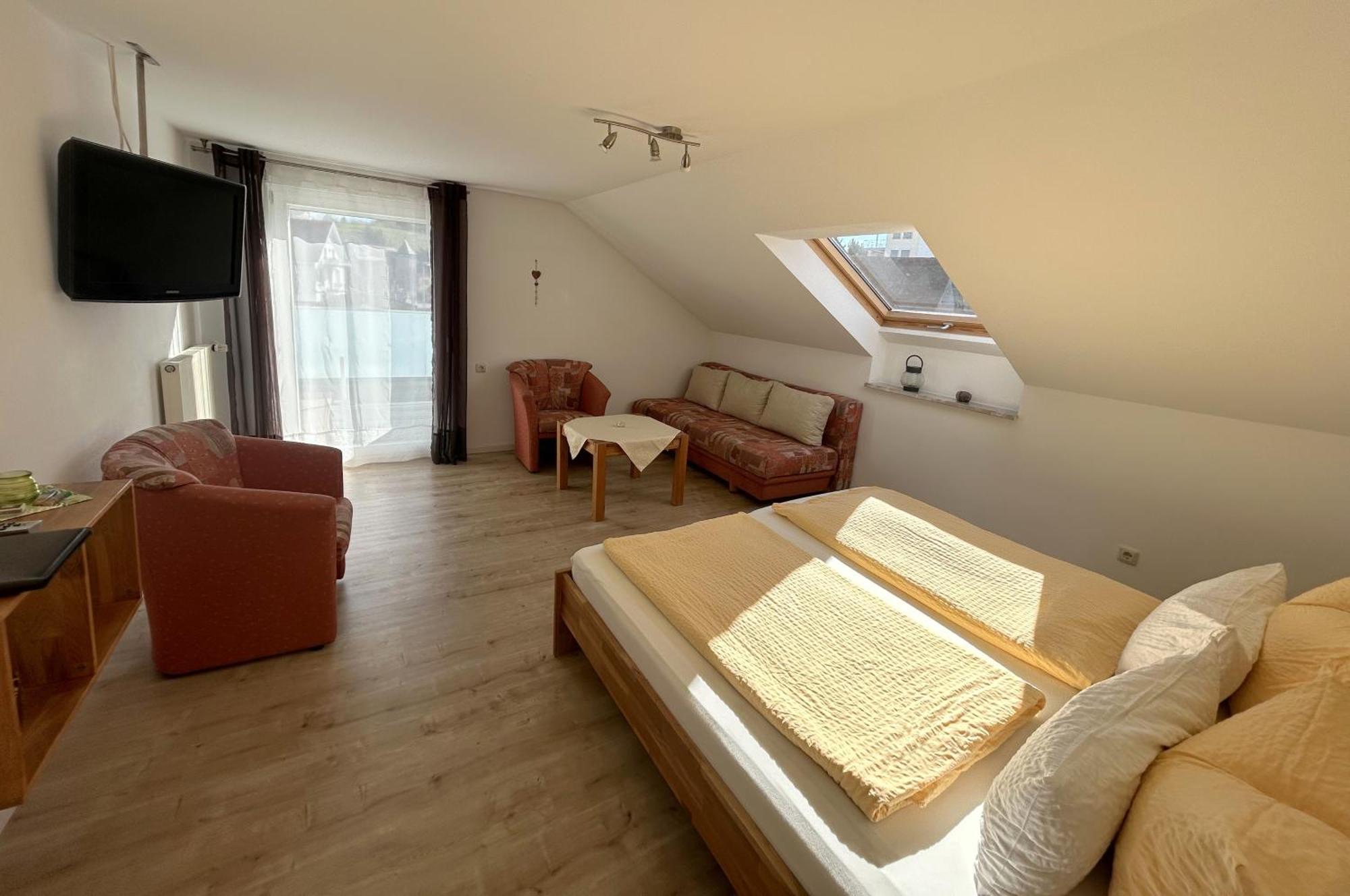 Gaestehaus Sommertal Mit Pool Im Garten, Eigener Parkplatz, 800M Zum Bodensee, 300M Zur Altstadt Meersburg Eksteriør billede