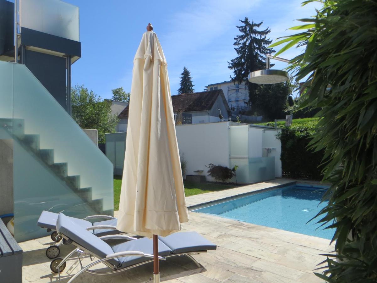 Gaestehaus Sommertal Mit Pool Im Garten, Eigener Parkplatz, 800M Zum Bodensee, 300M Zur Altstadt Meersburg Eksteriør billede